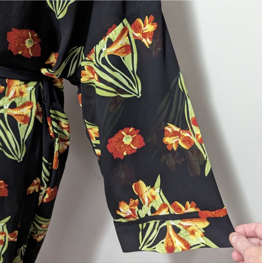 Vintage Bath Robe Size Medium - Picture 4 of 7